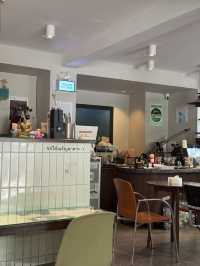  ☕ รีวิว Kepler BKK — คาเฟ่โฮมมี่ซอยลาซาล 8 