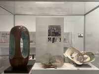 The Hepworth Wakefield: A Modernist Gem in Yorkshire 🇬🇧🖼️