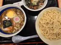 成田機場有什麼好吃的-富田麵旦