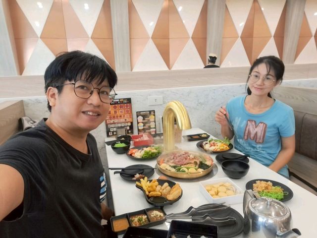 ตี๋น้อยบาร์..ความอร่อยที่ไม่ได้มีแค่สุกี้ 