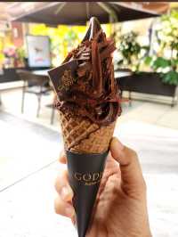 📍Sweet Moments at Genting Highlands 🍦 Indulging in a Godiva Ice Cream Dream!