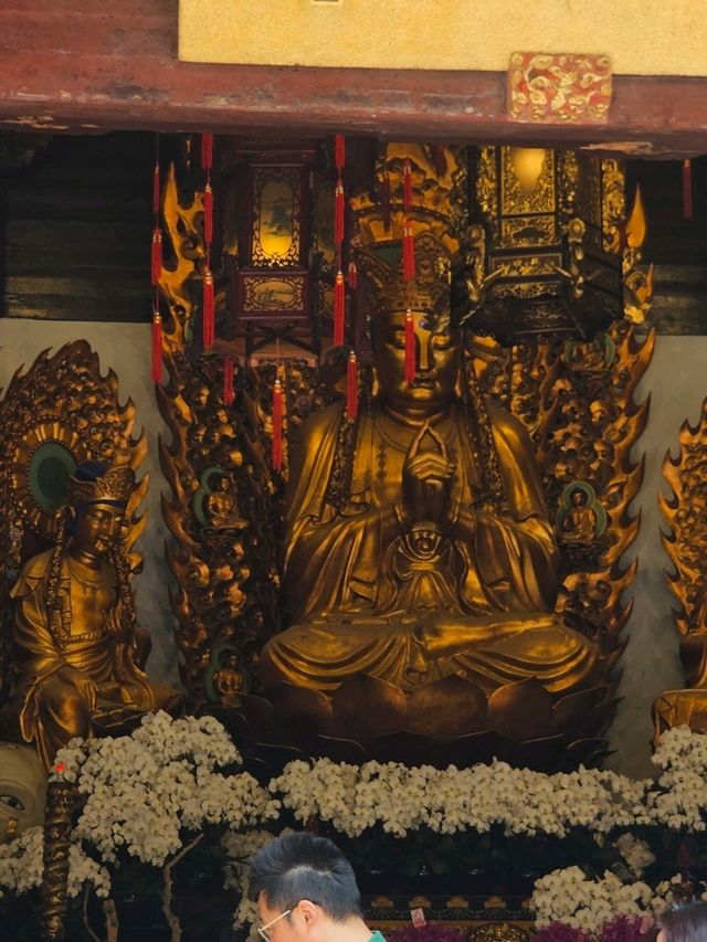 สายมูห้ามพลาด!! ไหว้พระ Longhua Temple เซี่ยงไฮ