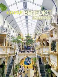 House of Benedict Pattaya มุมถ่ายรูปอลังการ