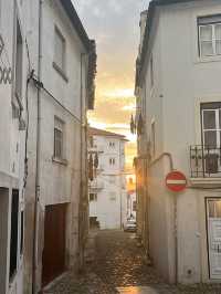科英布拉（Coimbra）深度旅遊指南  ——葡萄牙學術之都、法多故鄉與中世紀大學城的詩意漫步🤍