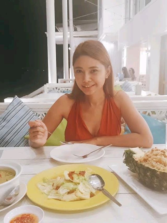 Maldives Beach Resort จันทบุรี