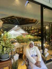 สุวรรณรส คาเฟ่ บิสโตร แอนด์ บาร์ เบตง