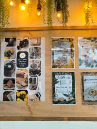 Bright and Cozy Café Stop in Desaru