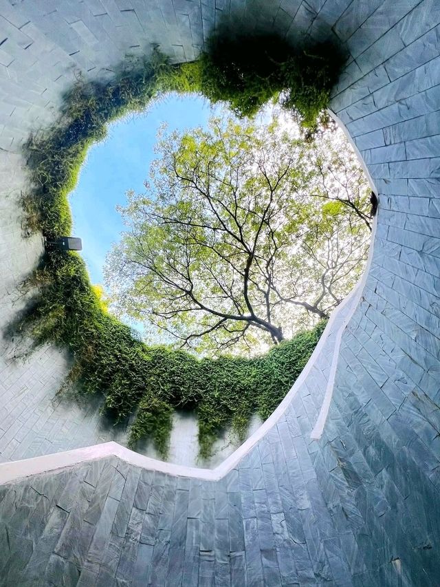 History in the Heart of the City: Fort Canning Park