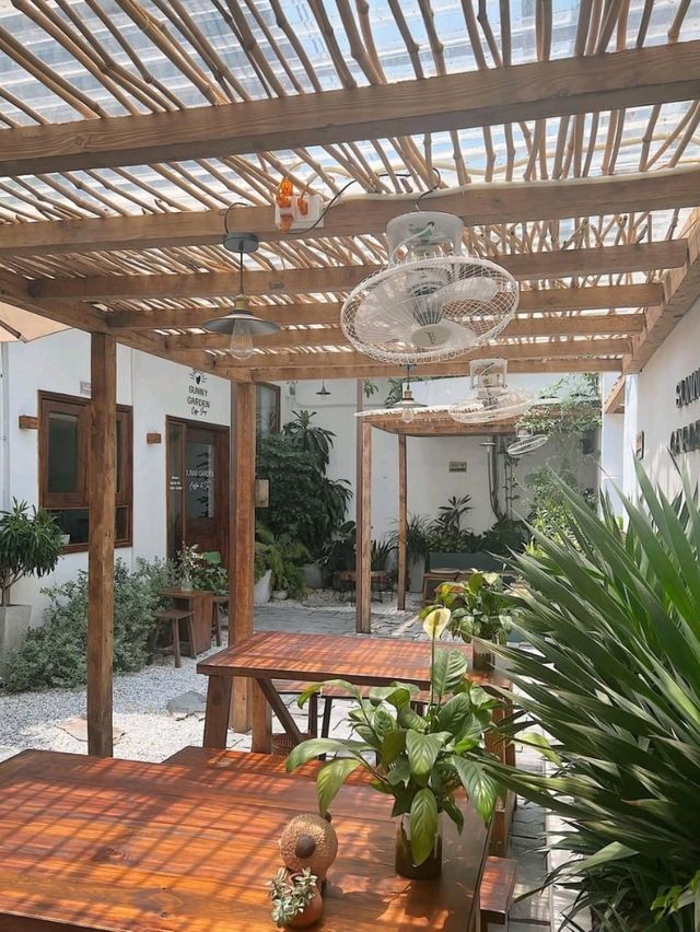 Sunny Garden Coffee