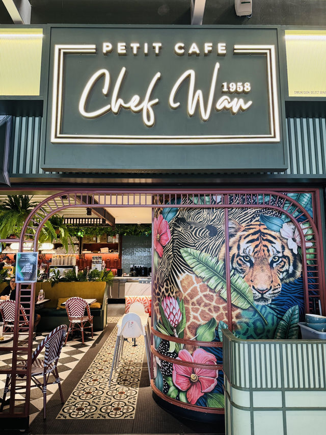 Pastries, Coffee & Pre-Flight Vibes at KLIA 1