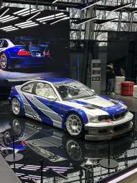 BMW Welt: Where Gravity Takes A Coffee Break