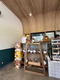 คาเฟ่กลางธรรมชาติ วิวอ่างเก็บน้ำ ที่กาปี้ป่าร่า ชล