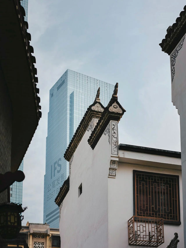 Hidden Gem in Bustling Changsha｜Baiguoyuan