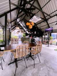Lakeside Café – Hidden Gem by the Sepang Circuit