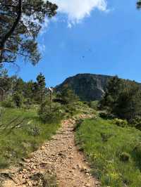 Chasing Views and Mountain Vibes at Montcabrer
