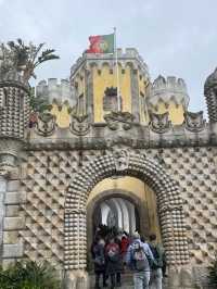동화 속 성, 신트라 페나 궁전 (Palácio da Pena)