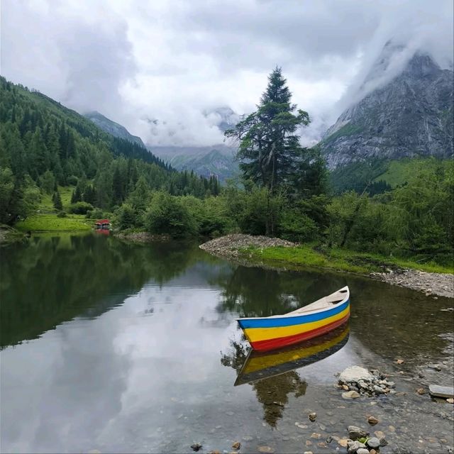 Shuangqiao Valley at Mt Siguniang