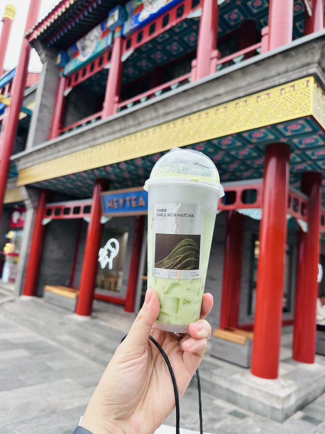 Qianmen Street – ถนนคนเดินเก่าแก่ใจกลางปักกิ่ง