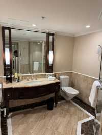 High-End Hotel, Low-Key Budget