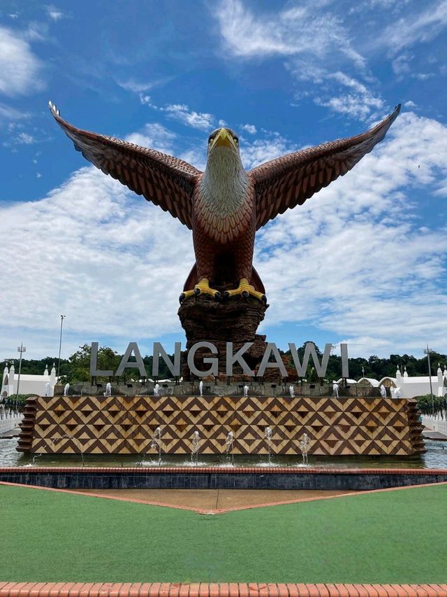 Experience Langkawi's beauty at Eagle Square!