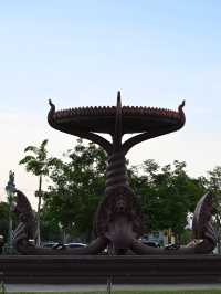 The Monument’s Green Stage: Frangipanis, Fitness And Freedom