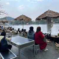 🌅 West Lake (西湖): A Grand Stage of Nature and Culture
