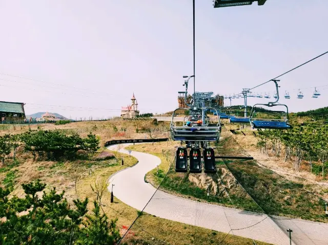 🛷【風馳電掣】釜山 Sky Luge：一家大小都會愛上的滑行快感！