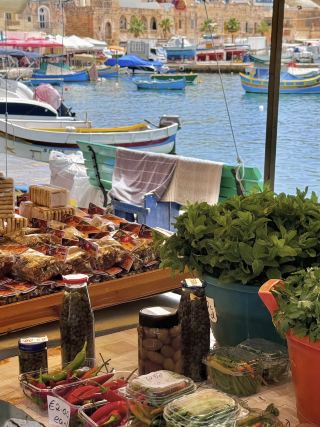 🐢 A lively Sunday by the sea, Marsaxlokk Sunday Market 🌊