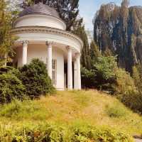 A Solo Hike Through Hydraulic History: Bergpark Wilhelmshöhe 🌳 