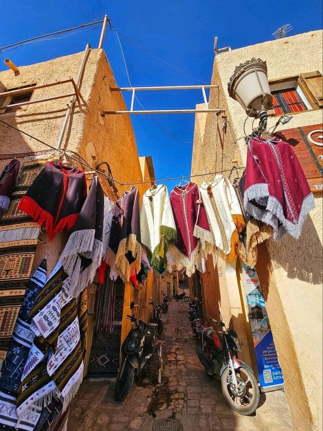 “Algiers: The White Pearl of the Mediterranean”