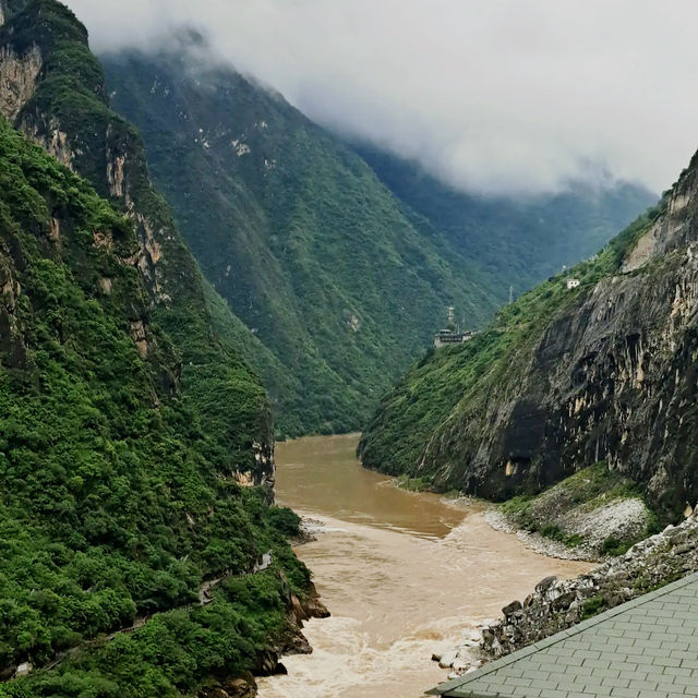 Breathtaking Testament to Nature's Power