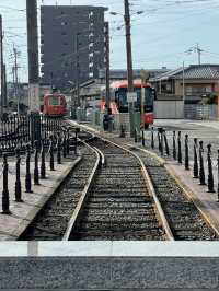 明治時代の洋風建築 レトロ感たっぷり！坊ちゃん列車も展示