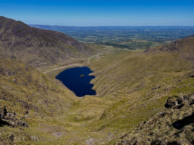 Explore the Beauty of Carrauntoohil Lake, Kerry