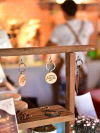 ระบายศิลป์คาเฟ คาเฟ่เปิดใหม่แนวศิลปะ