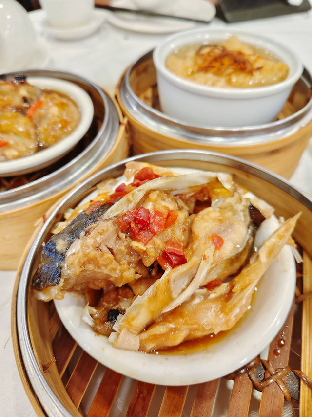 香港佐敦。老字嘅酒樓。食點心～