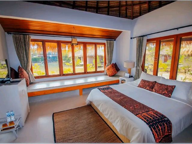 The Blue Sky Resort เกาะพยาม ระนอง