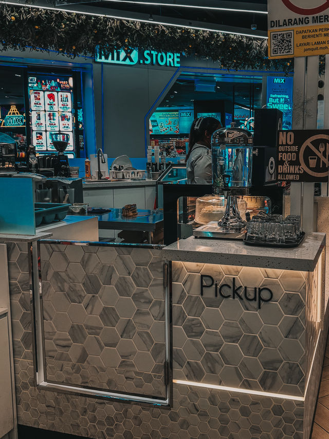 Swich – Decadent Cakes and Desserts That Wow at Sunway Pyramid