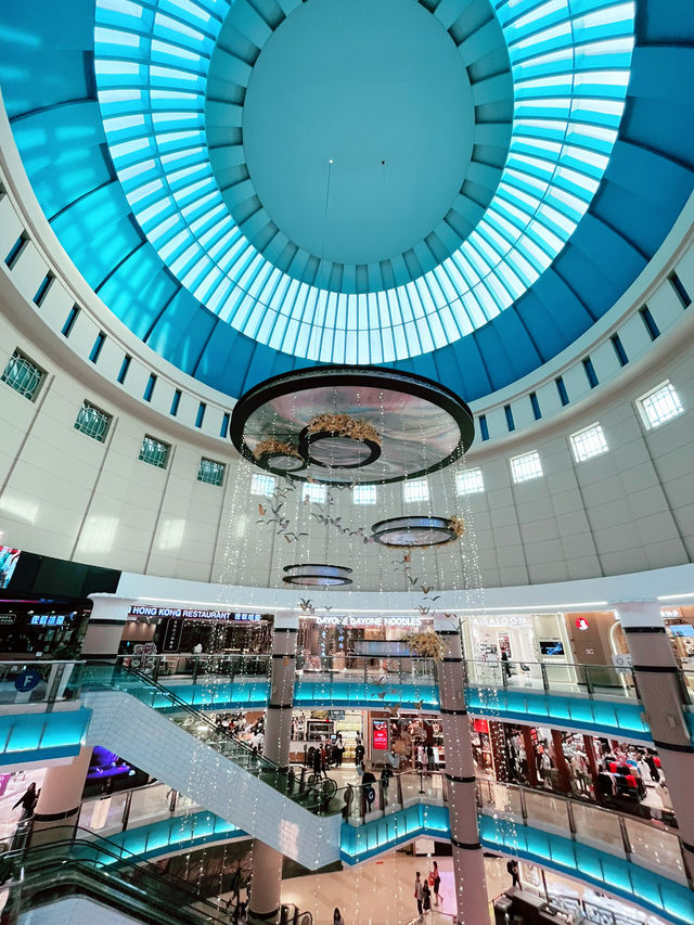 Sunway Pyramid PJ: The Insta-Famous Mall with a Twist of Adventure