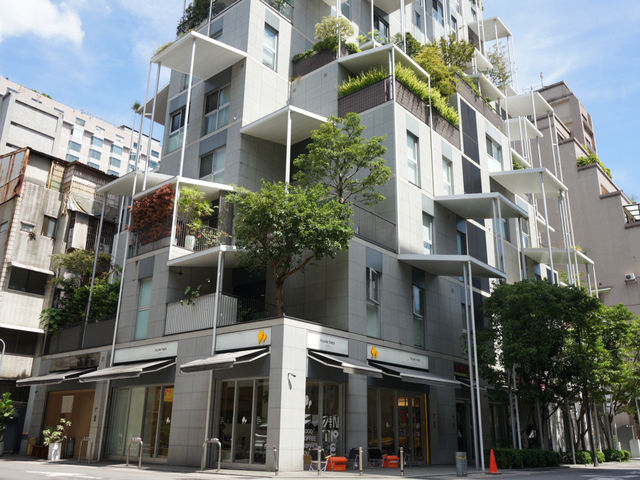 Tree Tower Taipei มุมสุดชิค และคาเฟ่สุดชิล