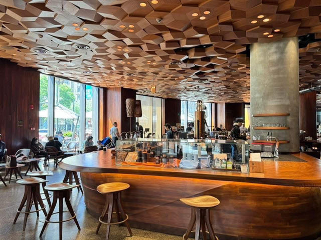 Starbucks Reserve Roastery, Shanghai ☕️  Starbucks Reserve Roastery, Shanghai ☕️
