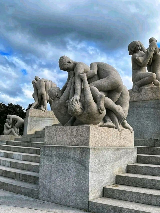🎨 A Walk Through Art and Humanity – Vigeland Sculpture Park