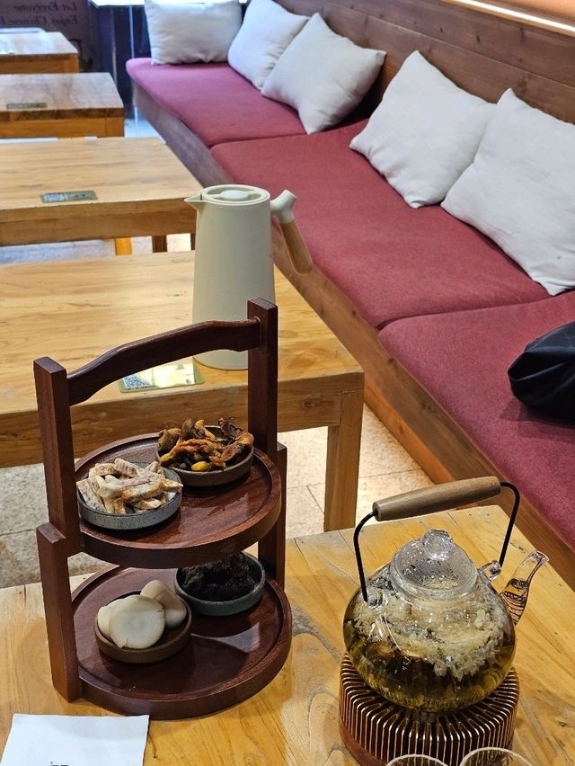 High Tea Chengdu 🌊