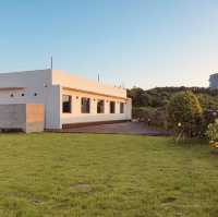 Modern Design and Peaceful Seclusion