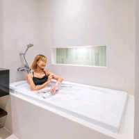 โรงแรมสไตล์รีสอร์ท "Novotel Living Bangkok"