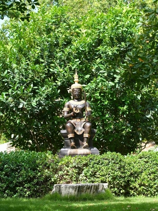 🎋ไวัพระทำบุญ วัดเขาวง สระบุรี 🎋ไวัพระทำบุญ วัดเขาวง สระบุรี