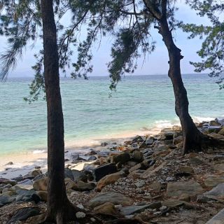 Tropical Adventure from Cool Mountain Foothills to Sun light Islands