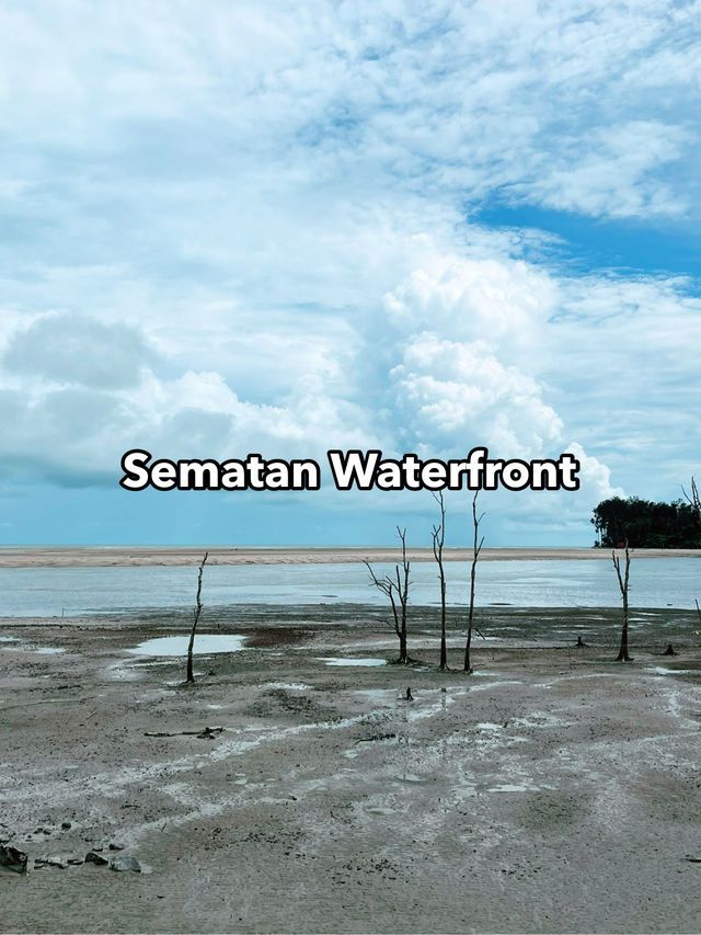 Scenic Coastal Views at Sematan Waterfront 