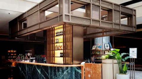 度假期間，你是早起鳥還是夜貓子？ — traveler post in 古晉