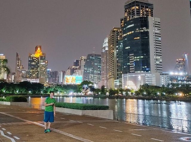 Beautiful Benchakitti Park at night 😍