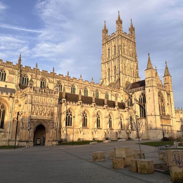  A trip to Gloucester Cathedral 